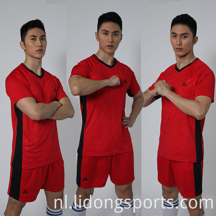 Best Selling Voetbal Shirt Polyester Sportkleding Mannen Soccer Uniform Set voor Team